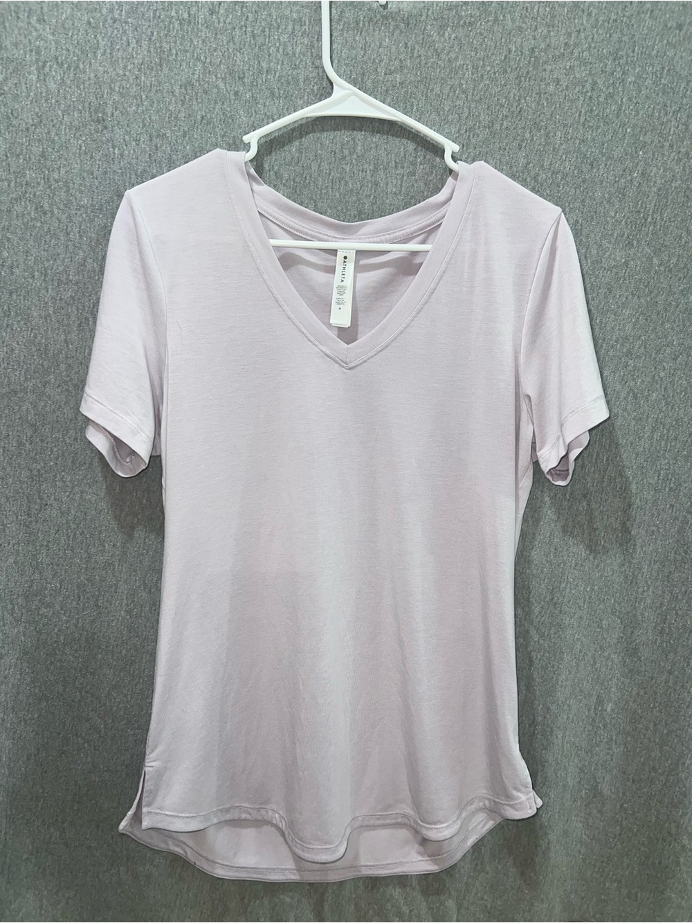 Athleta Light Lilac V-Neck Short Sleeve Tee